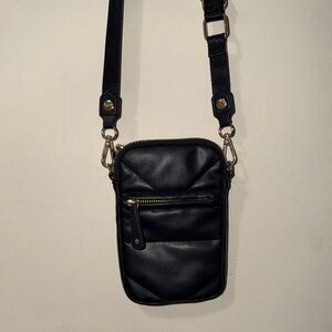 Black Belt Multiway Crossbody Zipper Bag